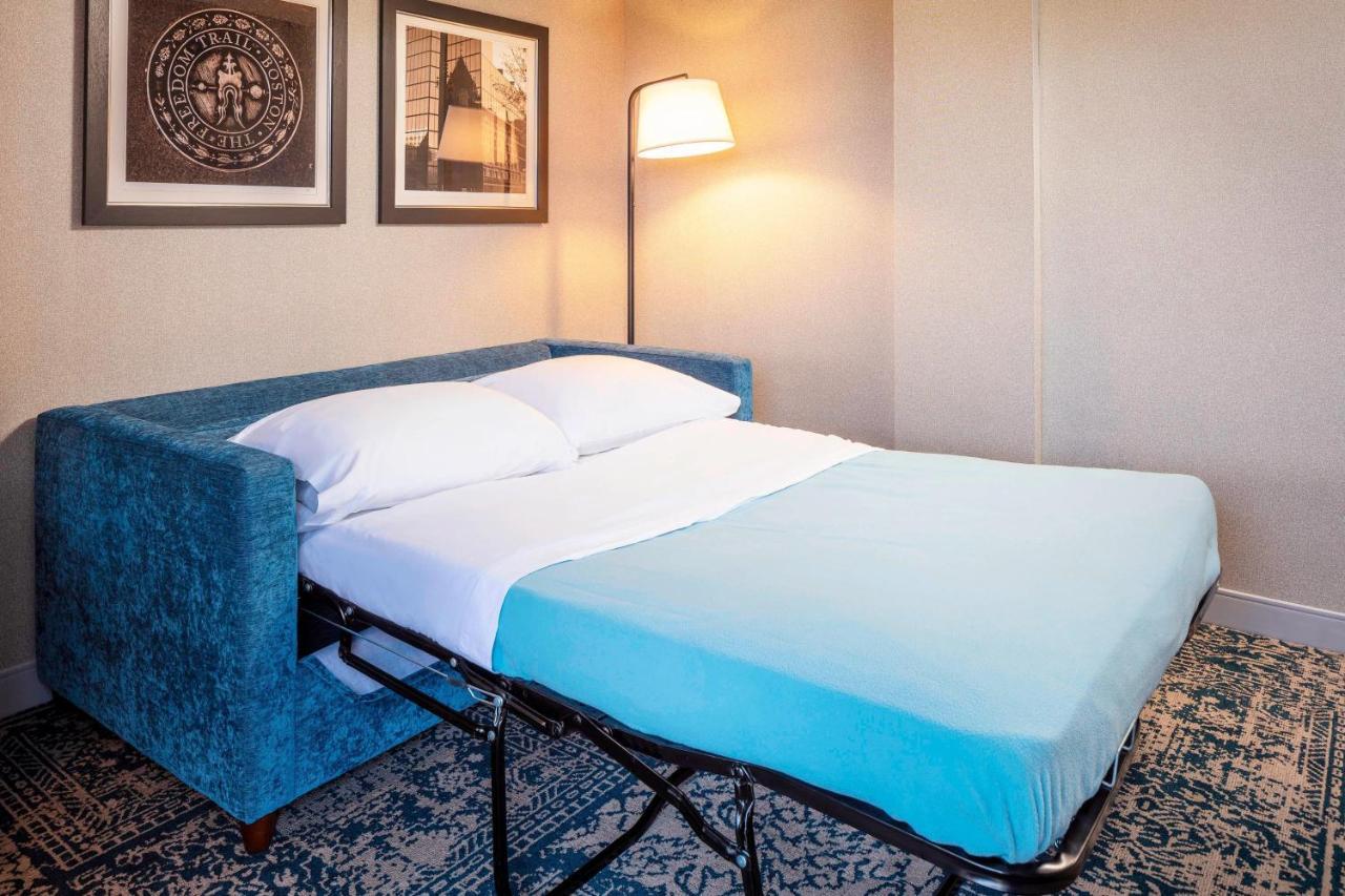 Four Points By Sheraton Norwood Conference Center Esterno foto
