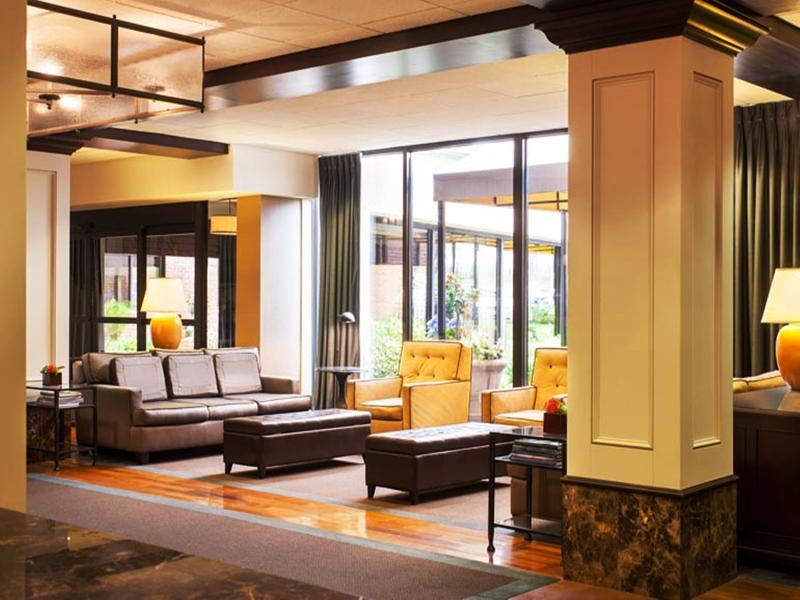 Four Points By Sheraton Norwood Conference Center Esterno foto