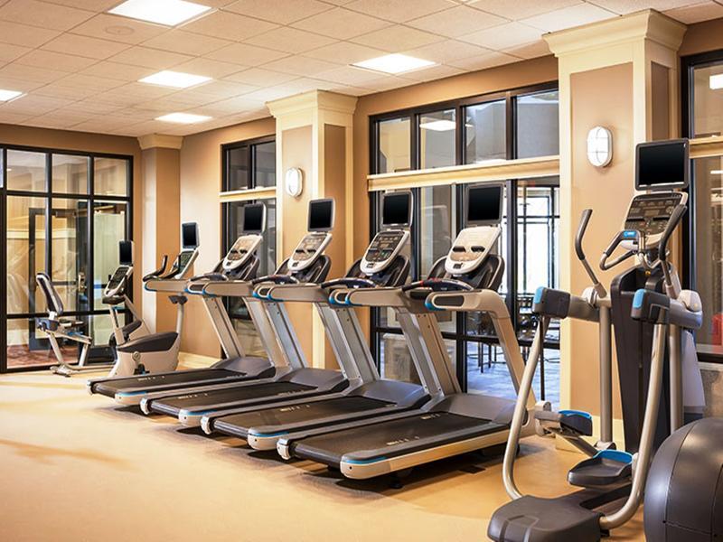 Four Points By Sheraton Norwood Conference Center Esterno foto
