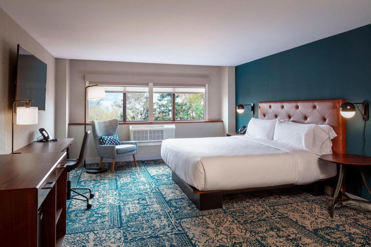 Four Points By Sheraton Norwood Conference Center Esterno foto