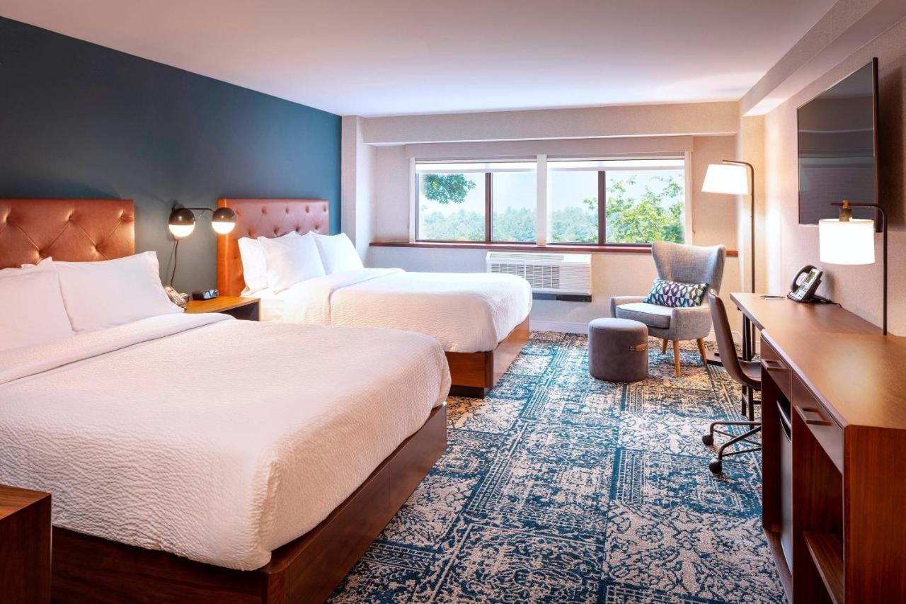 Four Points By Sheraton Norwood Conference Center Esterno foto