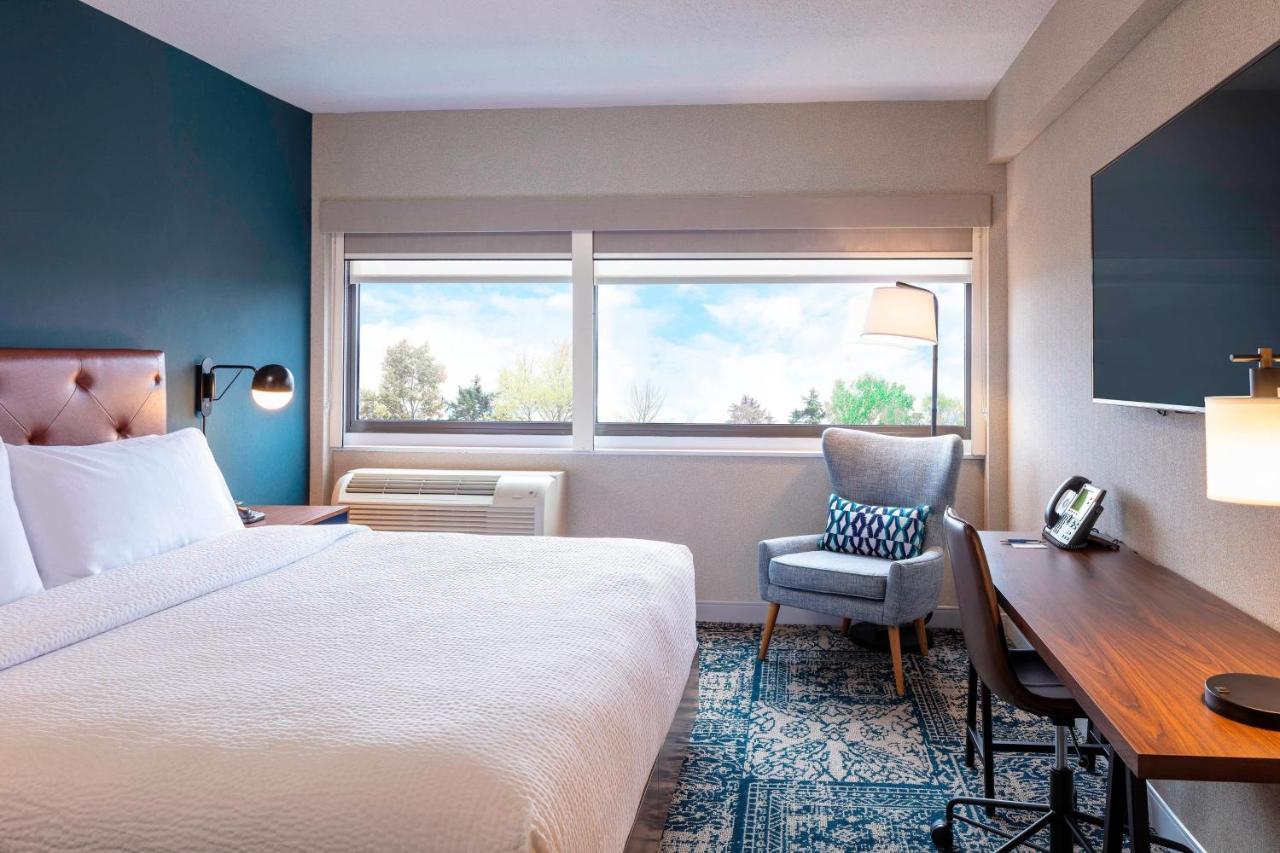 Four Points By Sheraton Norwood Conference Center Esterno foto