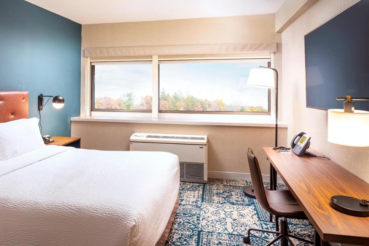 Four Points By Sheraton Norwood Conference Center Esterno foto