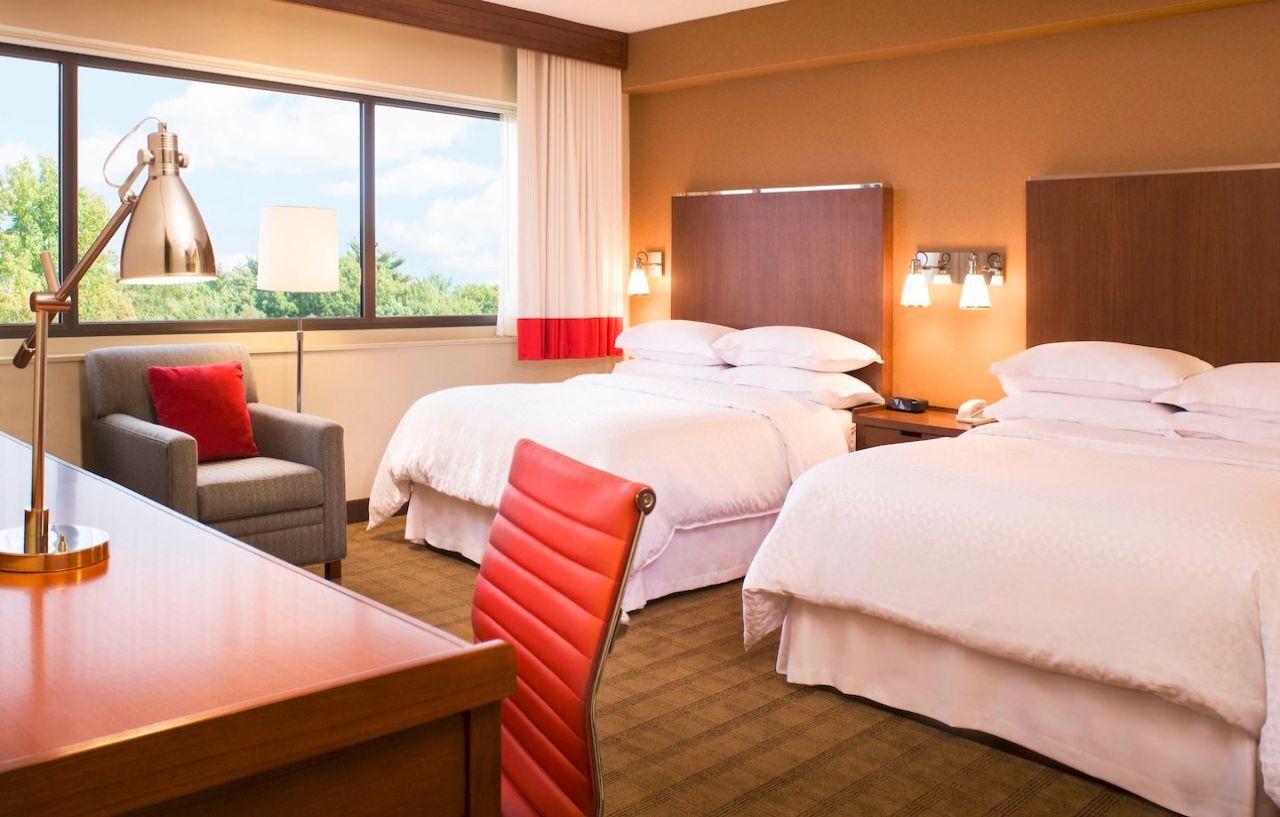 Four Points By Sheraton Norwood Conference Center Esterno foto