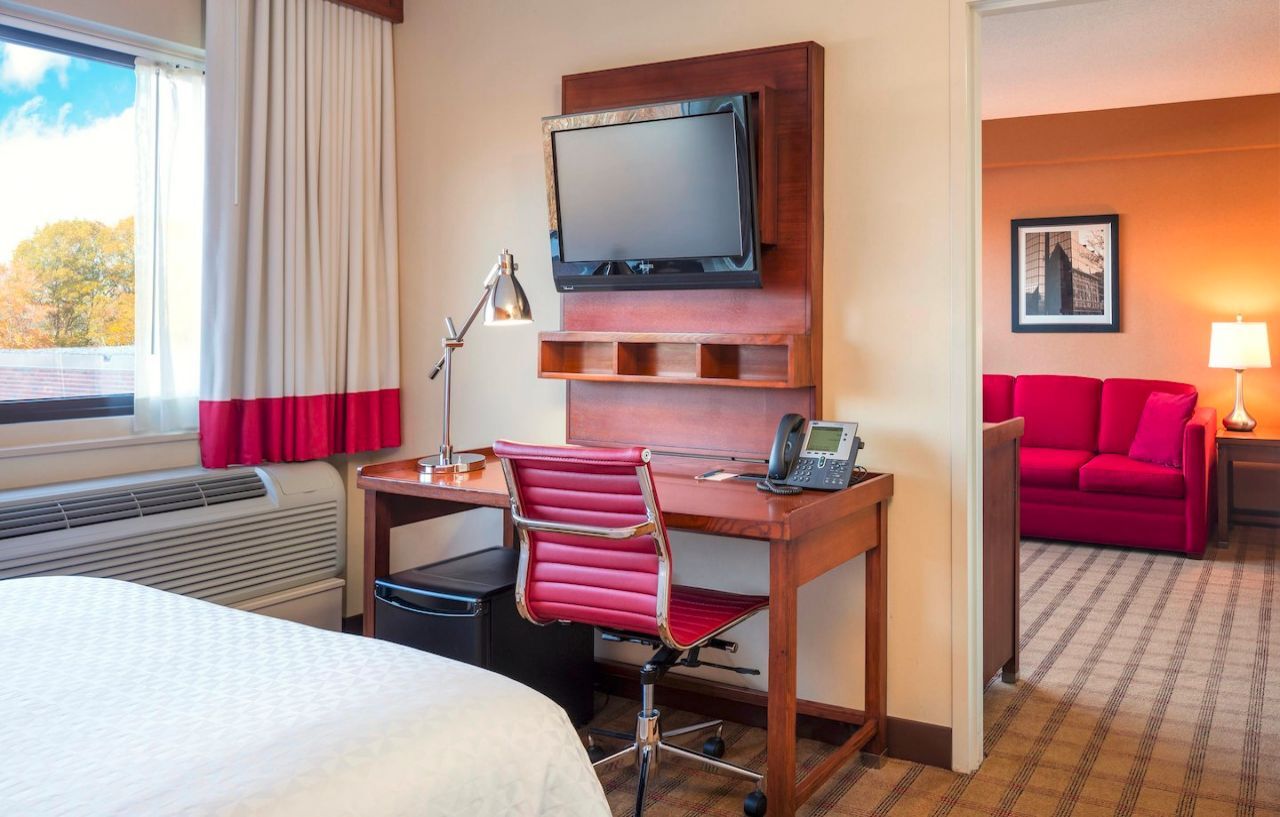 Four Points By Sheraton Norwood Conference Center Esterno foto